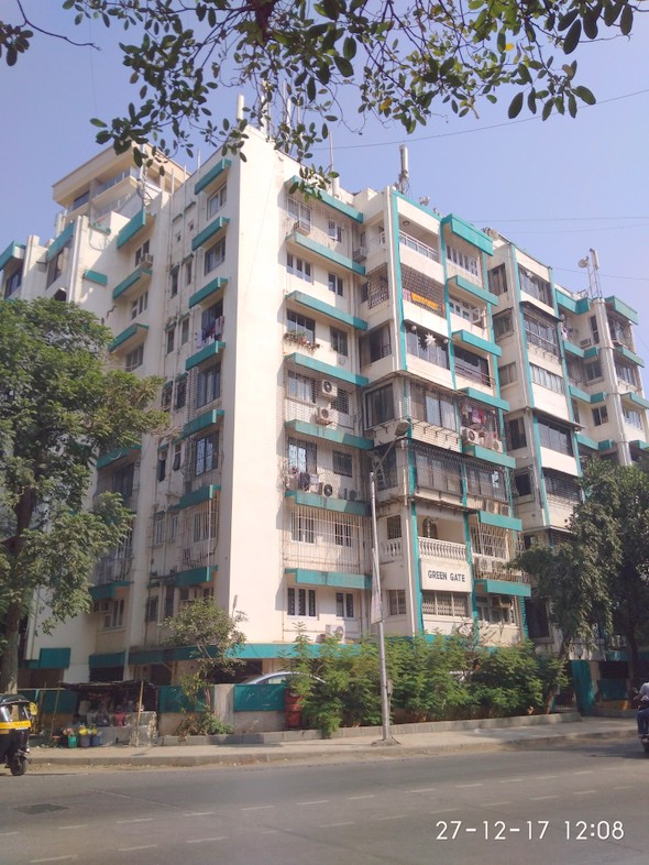 Main - Green Gate, Bandra West